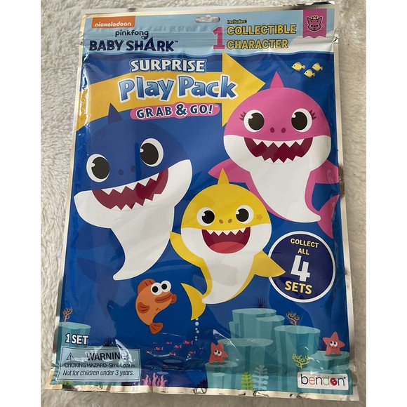 Lot Of 3 Surprise Play Pack Grab and Go Crayons Stickers and Coloring Books - Picture 1 of 6